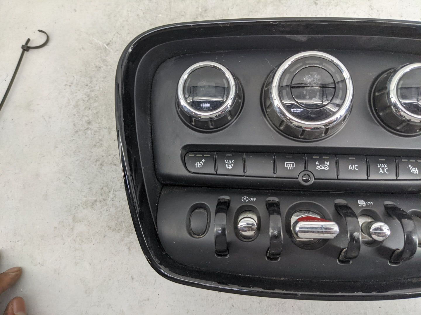 2016 Mini Clubman Climate Control Module Temperature AC/Heater Replacement P/N:9318941-02 5HB 012 387-01 Fits Fits 2017 2018