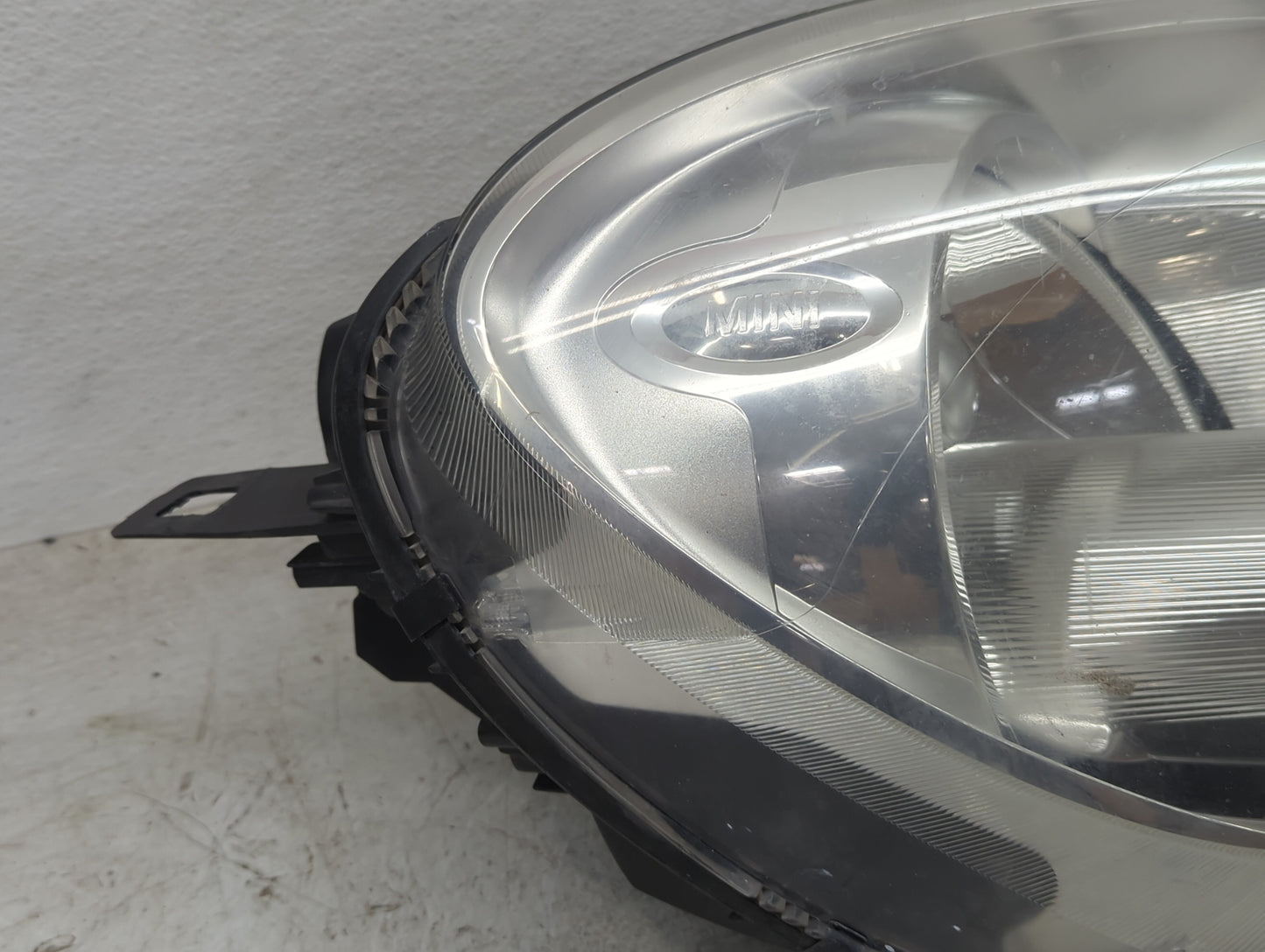 Mini Cooper Passenger Right Oem Head Light Headlight Lamp - Oemusedautoparts1.com