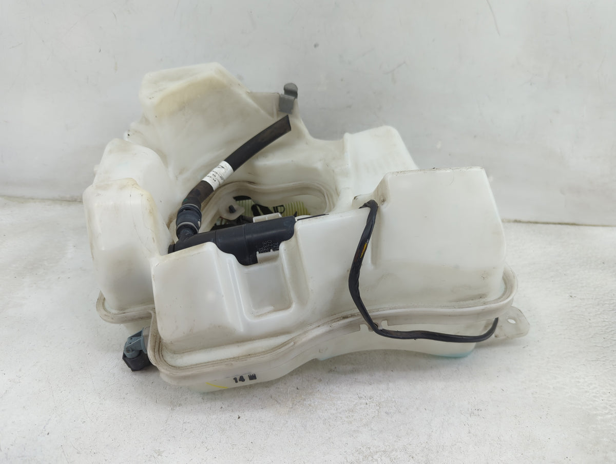 Mini Cooper Windshield Washer Fluid Reservoir Bottle Oem 1450193 - Oemusedautoparts1.com
