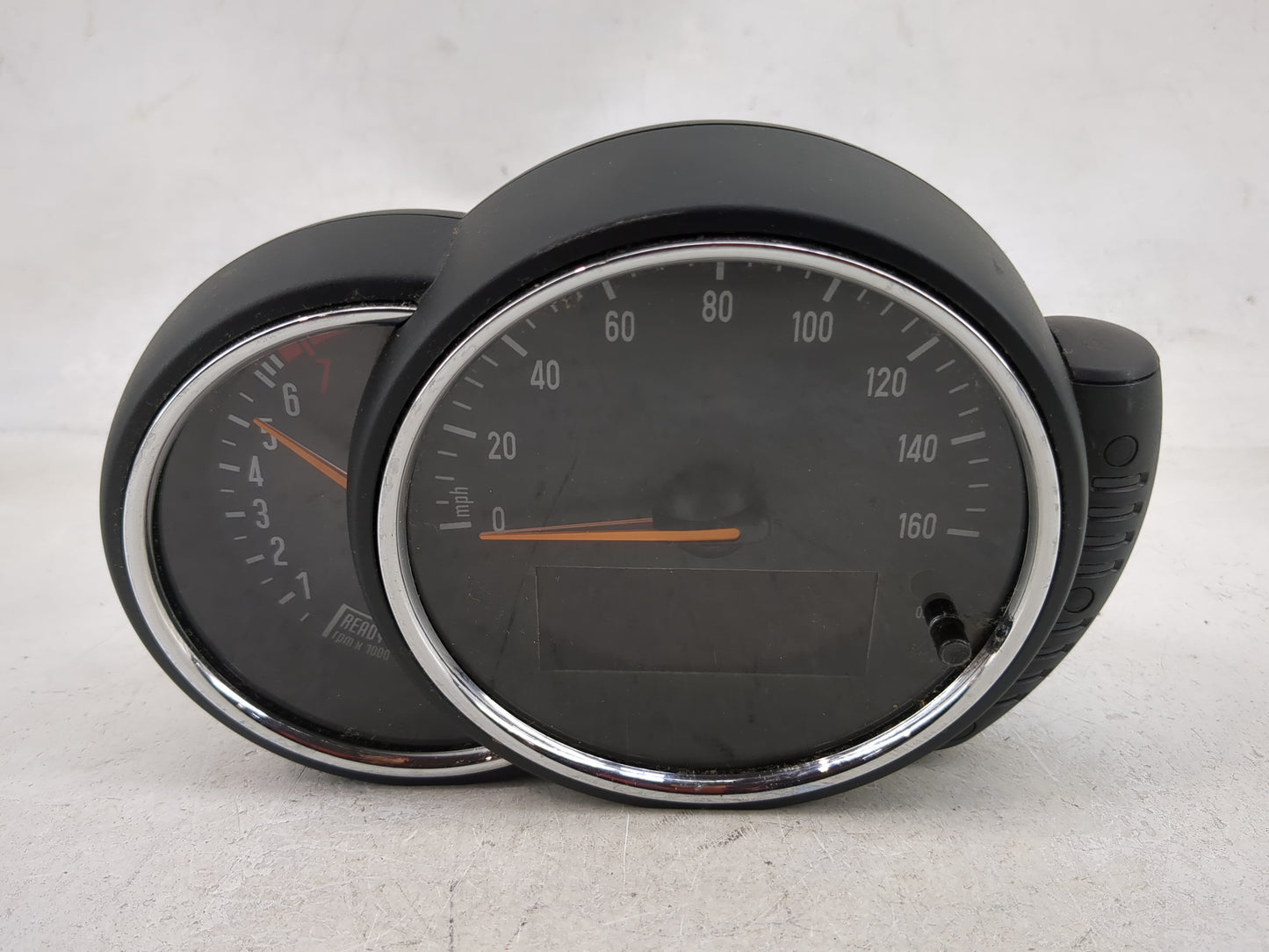2016-2017 Mini Cooper Instrument Cluster Speedometer Gauges P/N:6822940-01 Miles: Fits Fits 2016 2017 OEM Used Auto Parts - 