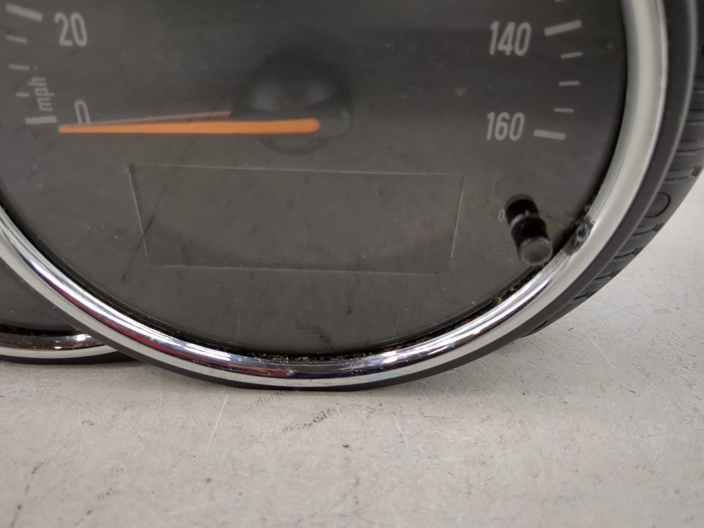 2016-2017 Mini Cooper Instrument Cluster Speedometer Gauges P/N:6822940-01 Miles: Fits Fits 2016 2017 OEM Used Auto Parts - 