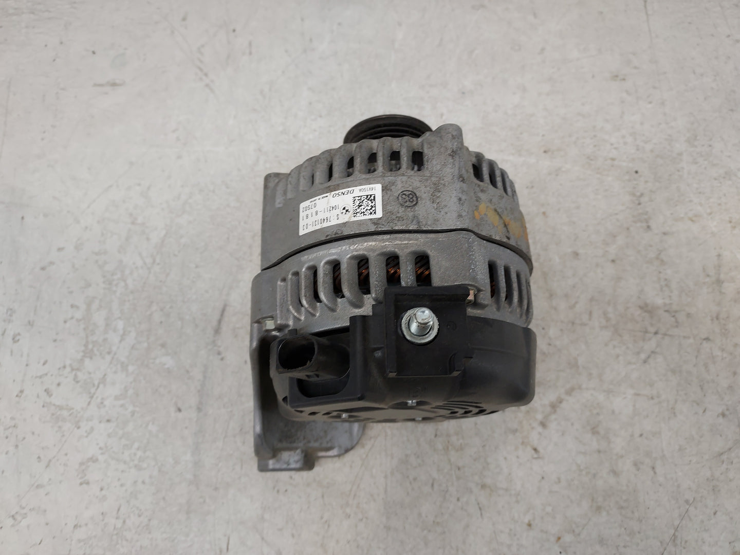 2016-2019 Mini Cooper Alternator Replacement Generator Charging Assembly Engine OEM P/N:7640131-03 104211-8181 Fits OEM Used