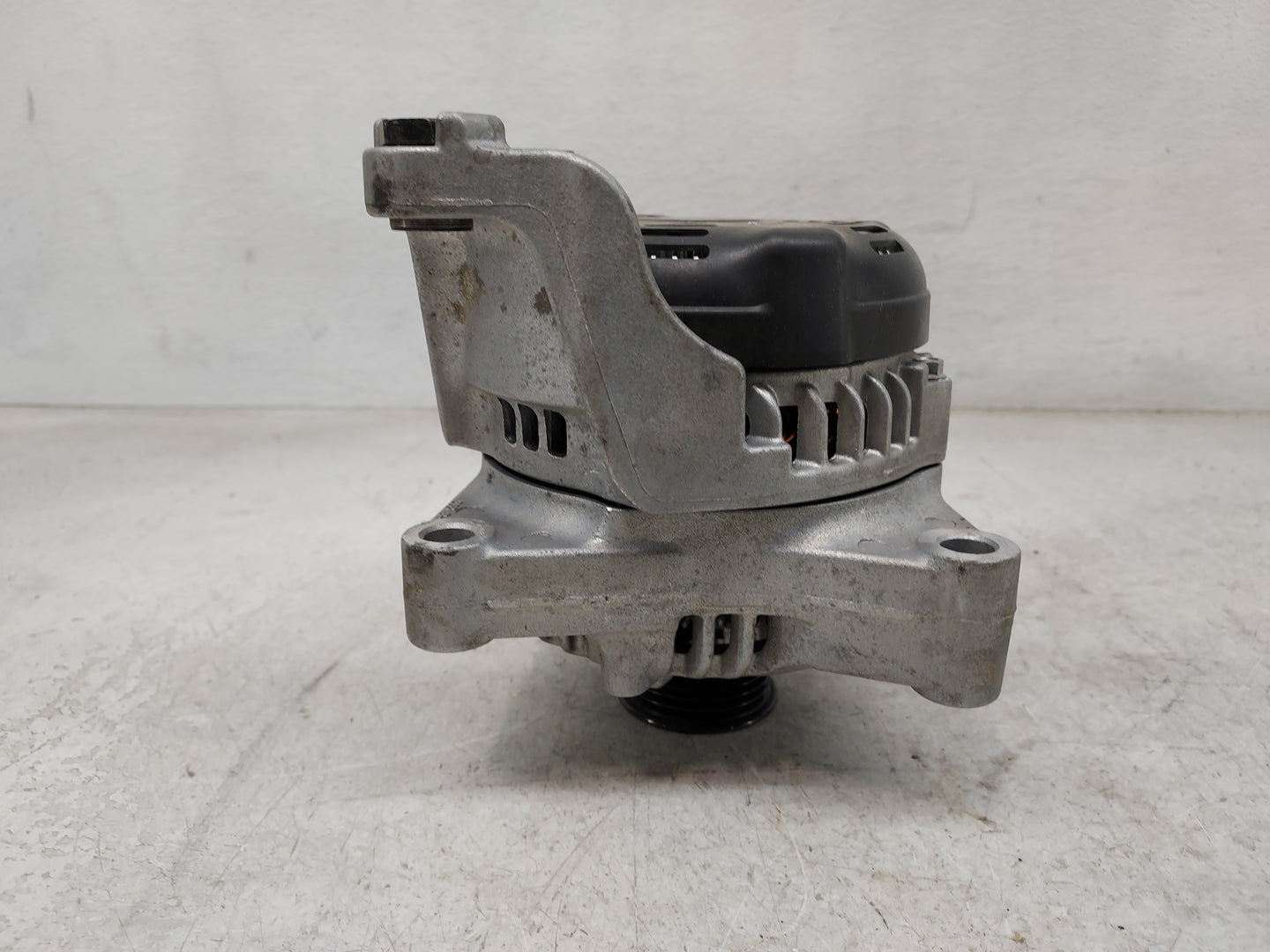 2016-2019 Mini Cooper Alternator Replacement Generator Charging Assembly Engine OEM P/N:7640131-03 104211-8181 Fits OEM Used