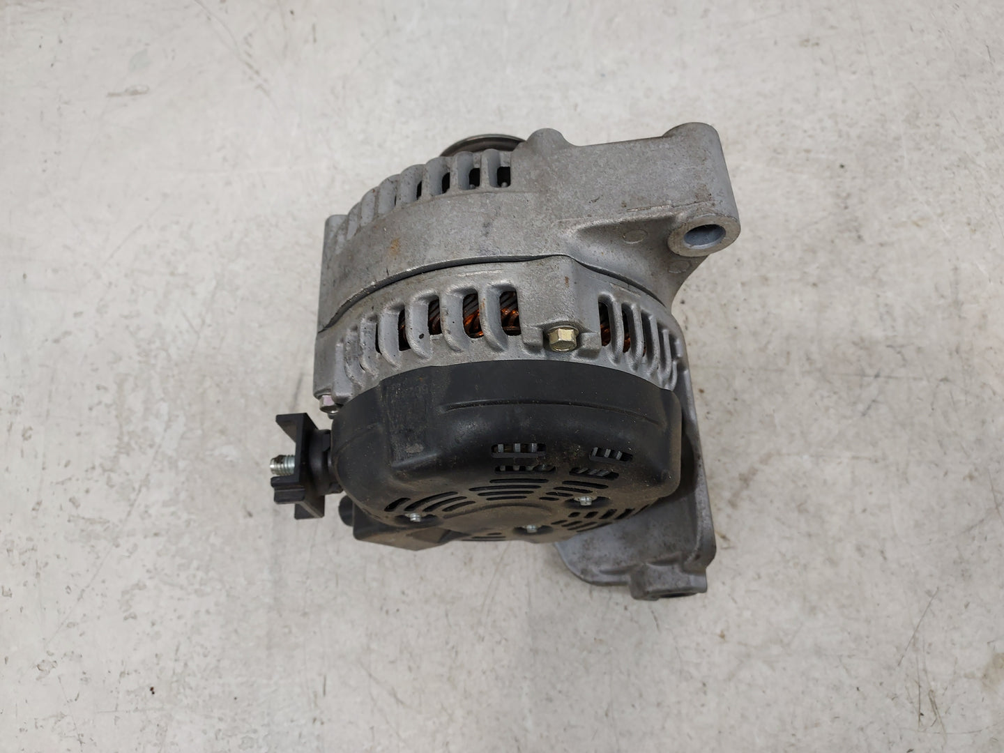 2016-2019 Mini Cooper Alternator Replacement Generator Charging Assembly Engine OEM P/N:104211-8181 Fits Fits 2016 2017 2018