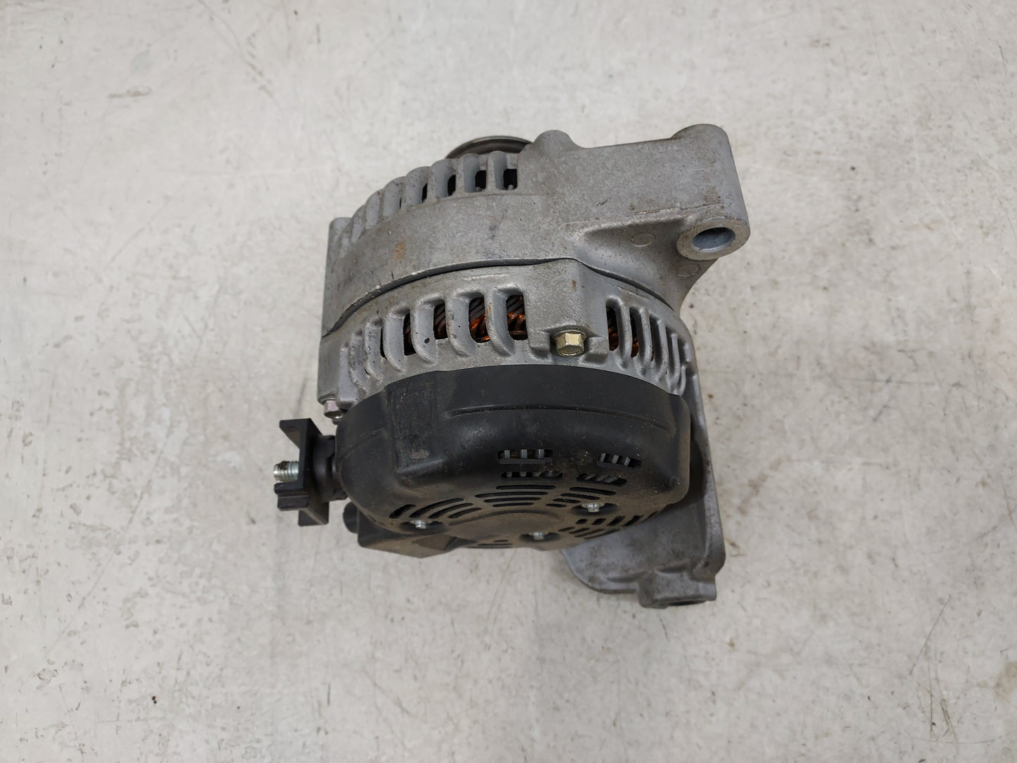 2016-2019 Mini Cooper Alternator Replacement Generator Charging Assembly Engine OEM P/N:104211-8181 Fits Fits 2016 2017 2018