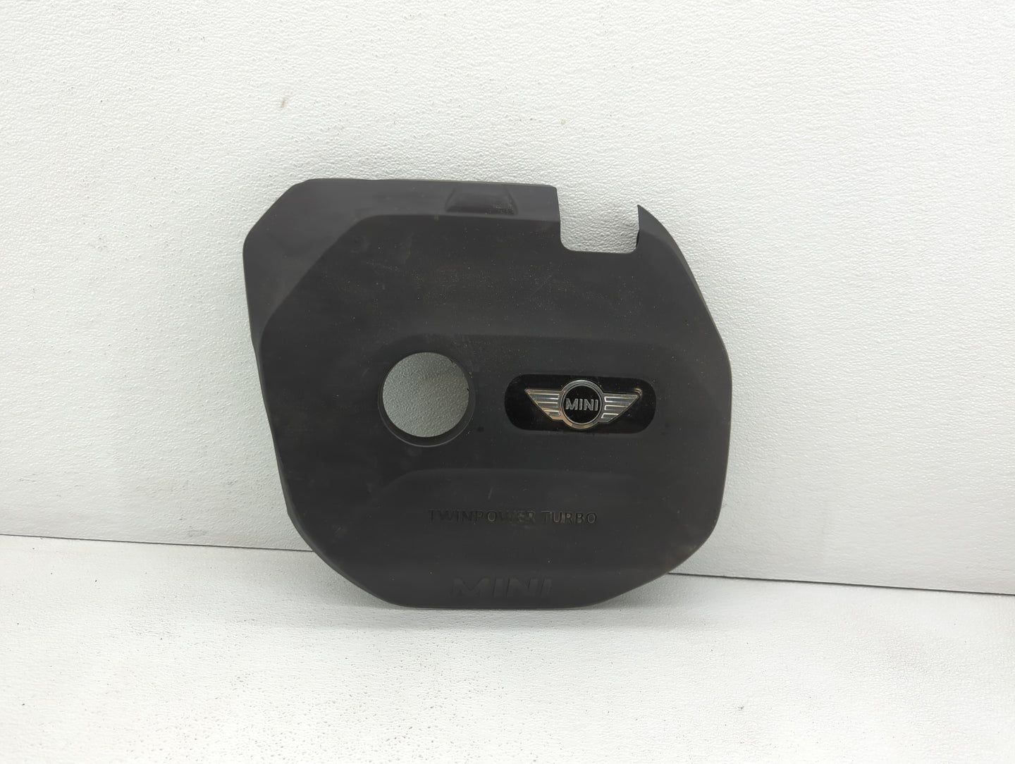 2016 Mini Cooper Engine Cover - Oemusedautoparts1.com