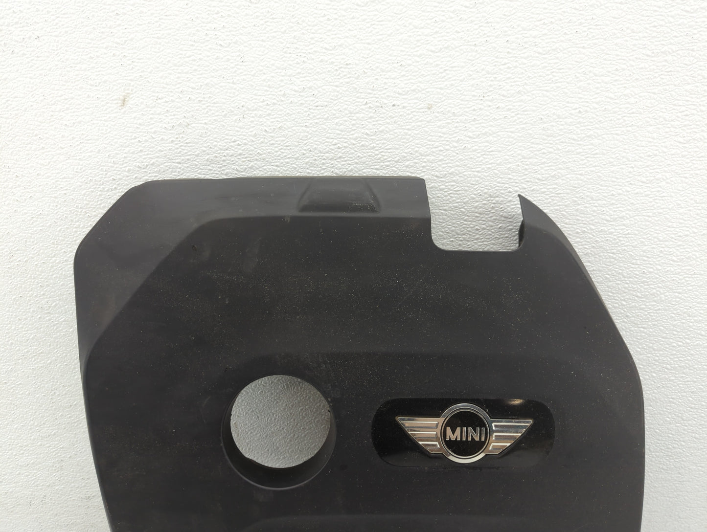 2016 Mini Cooper Engine Cover - Oemusedautoparts1.com