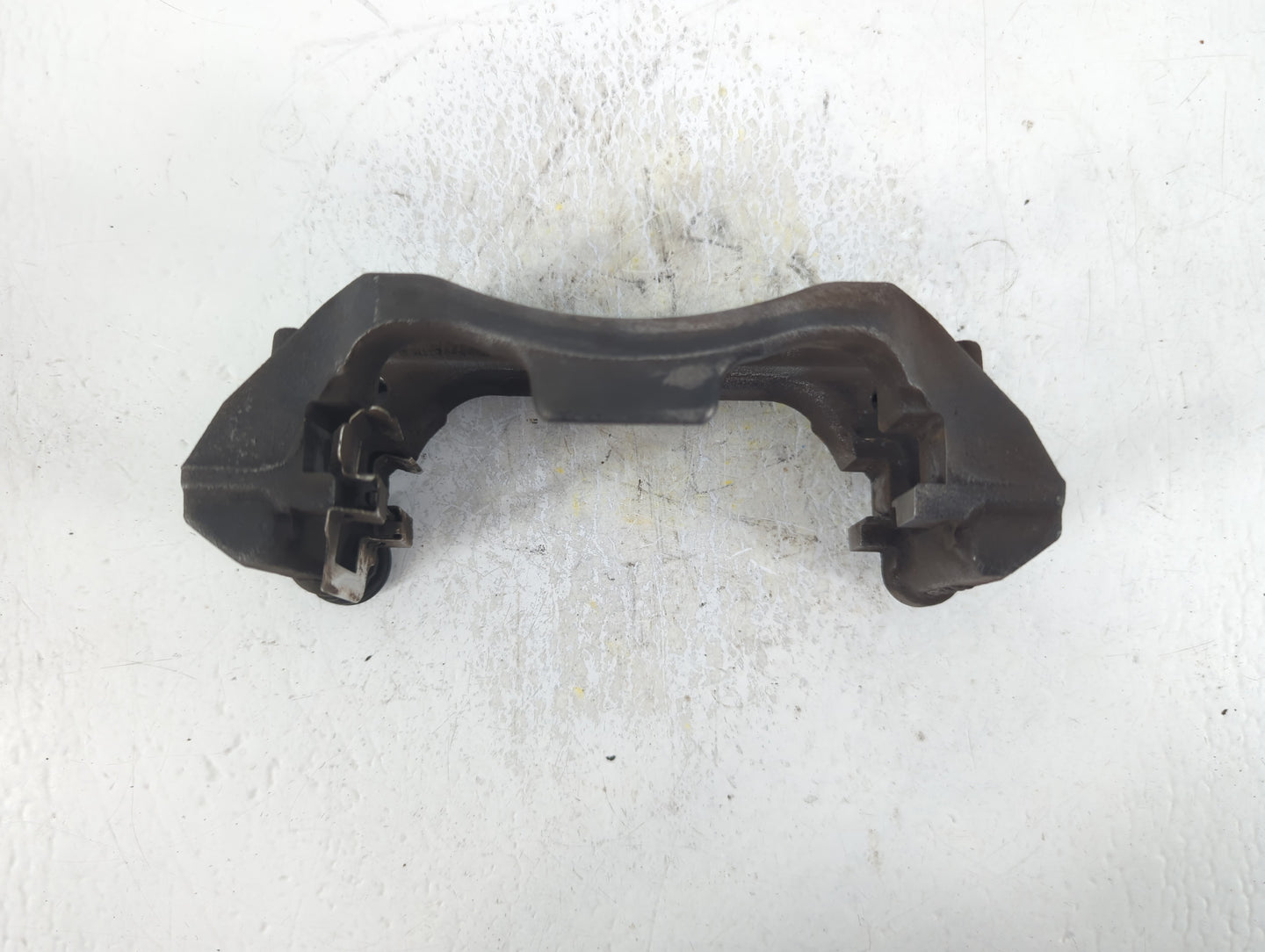 2016 Mini Cooper Front Driver Left Brake Caliper 669005 - Oemusedautoparts1.com