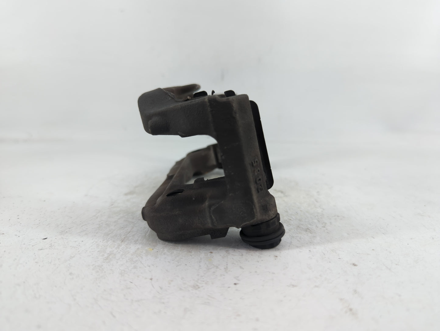 2016 Mini Cooper Front Driver Left Brake Caliper 669005 - Oemusedautoparts1.com
