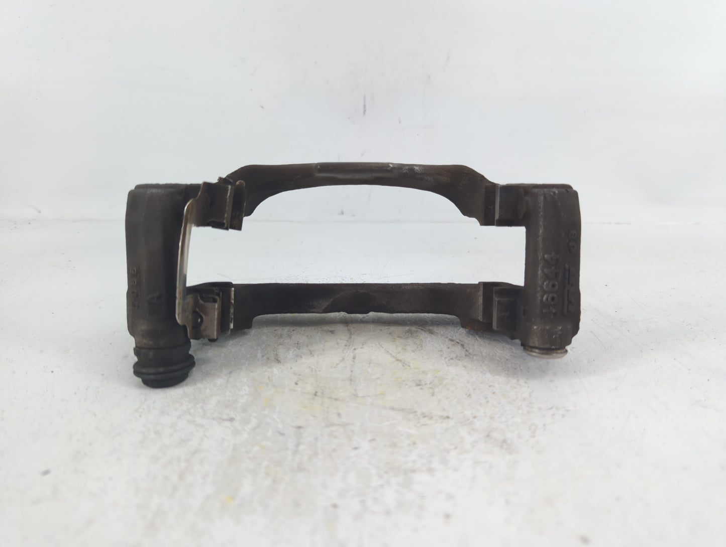 2016 Mini Cooper Front Driver Left Brake Caliper 669005 - Oemusedautoparts1.com