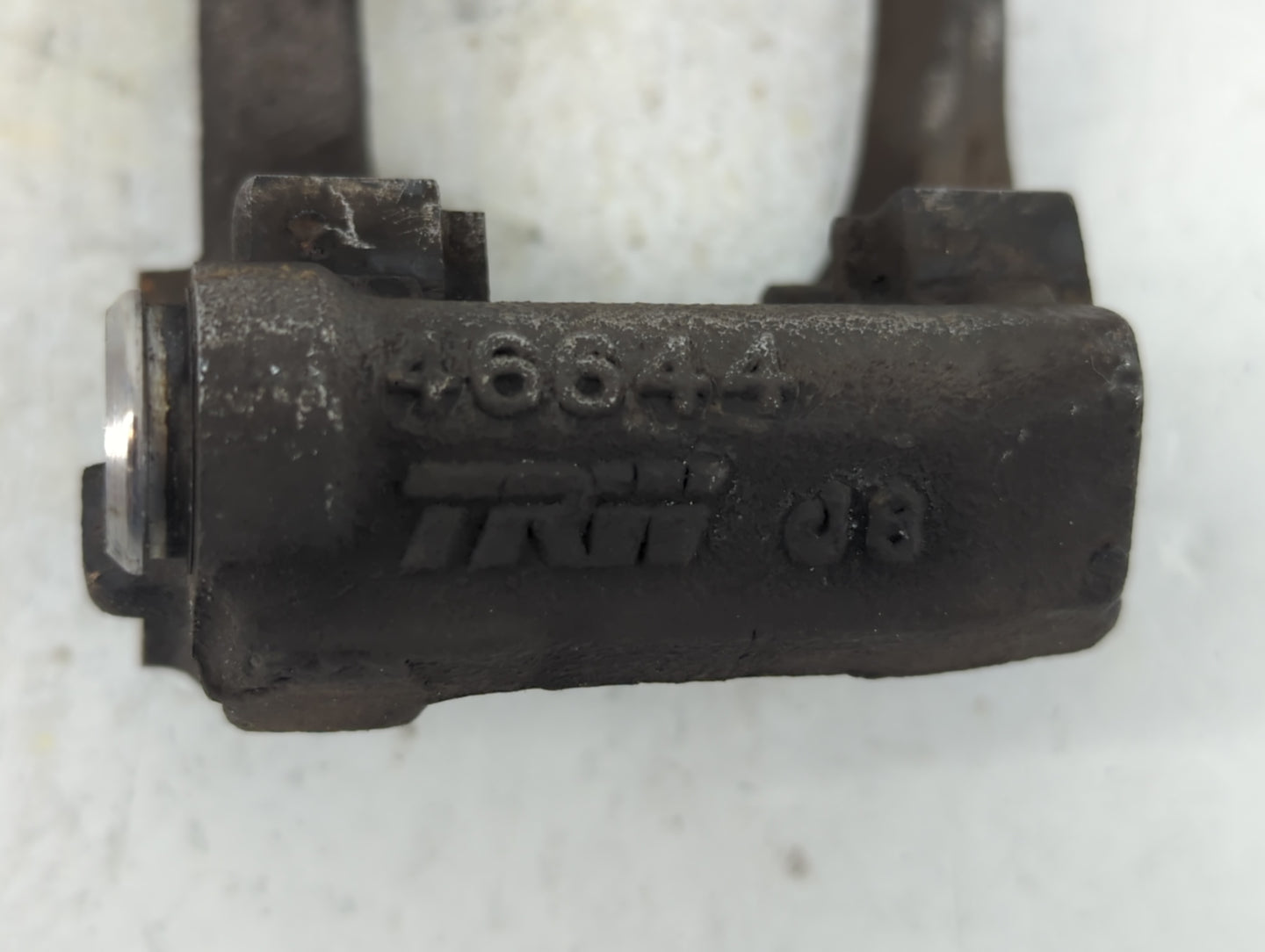 2016 Mini Cooper Front Driver Left Brake Caliper 669005 - Oemusedautoparts1.com