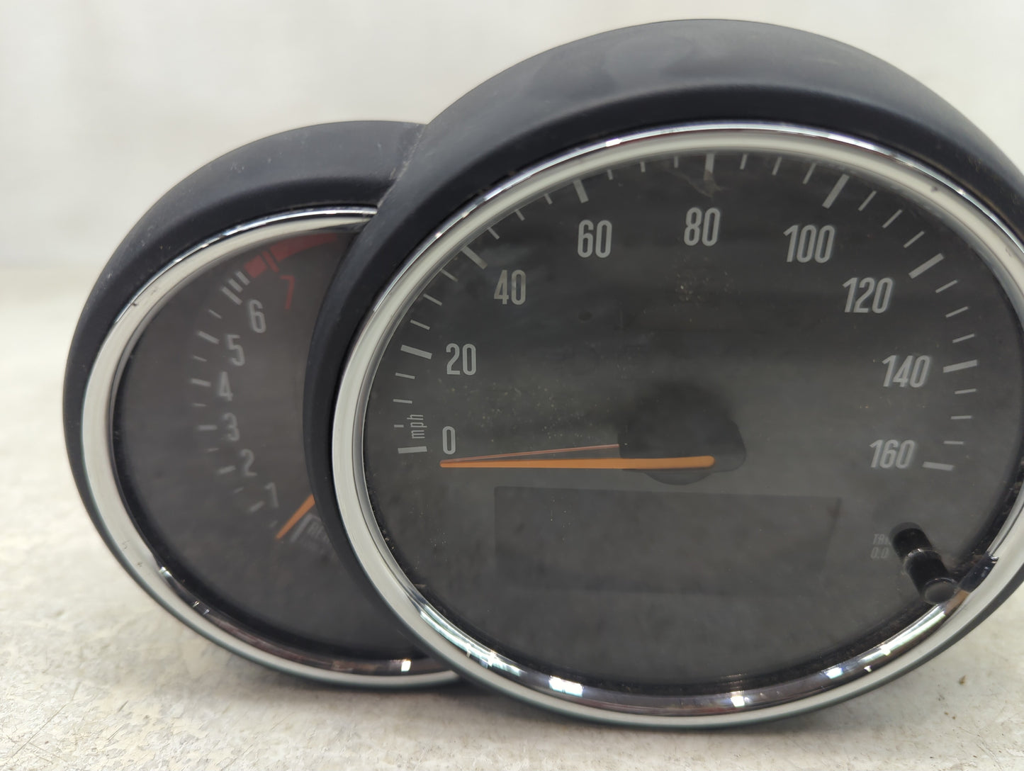2016-2017 Mini Cooper Clubman Instrument Cluster Speedometer Gauges P/N:6 822 944-01 Fits Fits 2016 2017 OEM Used Auto Parts