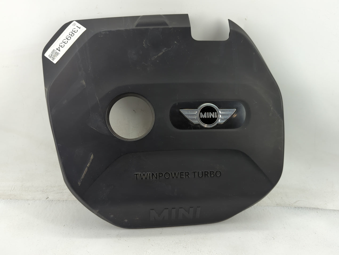 2016 Mini Cooper Clubman Engine Cover - Oemusedautoparts1.com