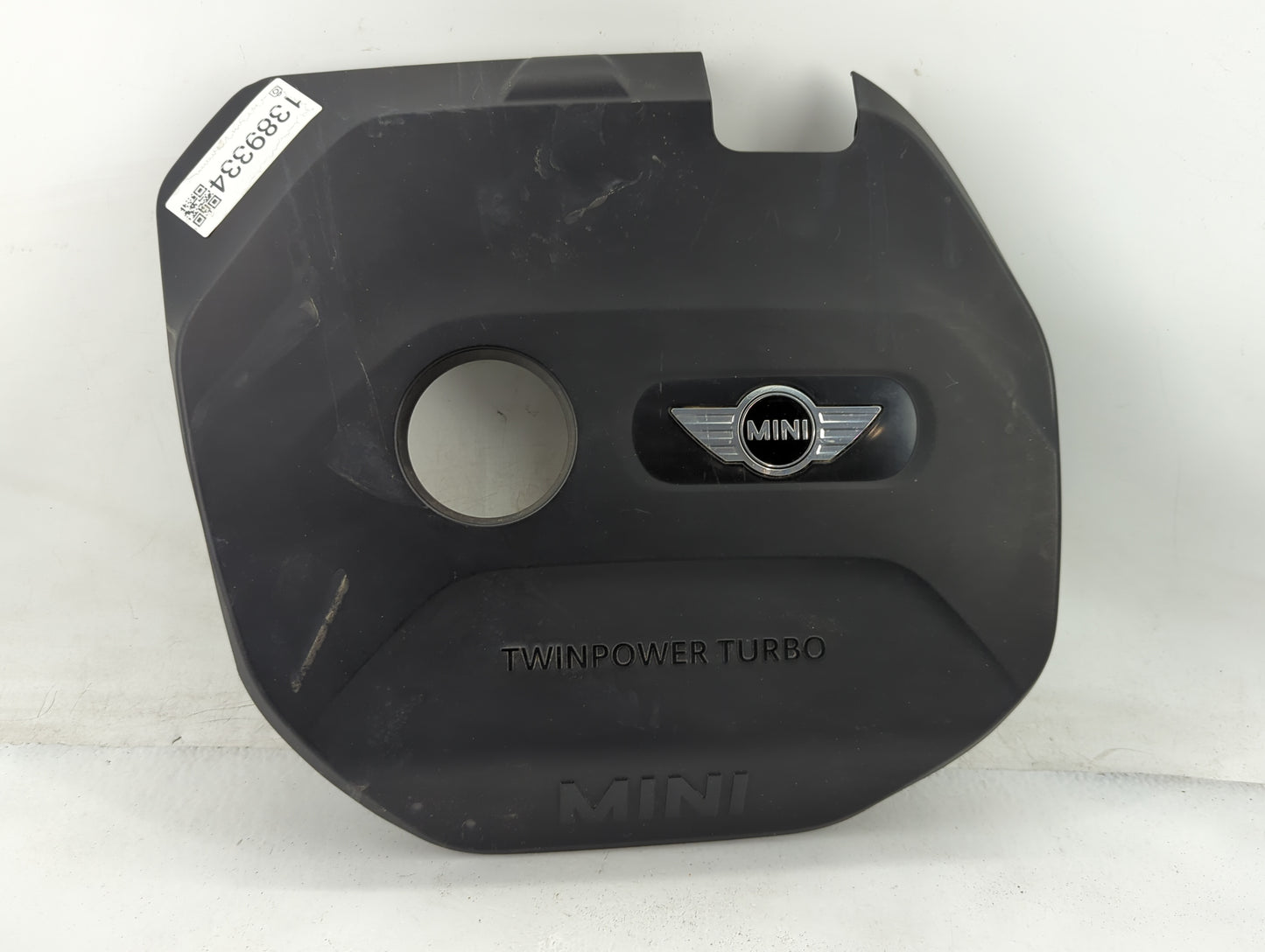 2016 Mini Cooper Clubman Engine Cover - Oemusedautoparts1.com