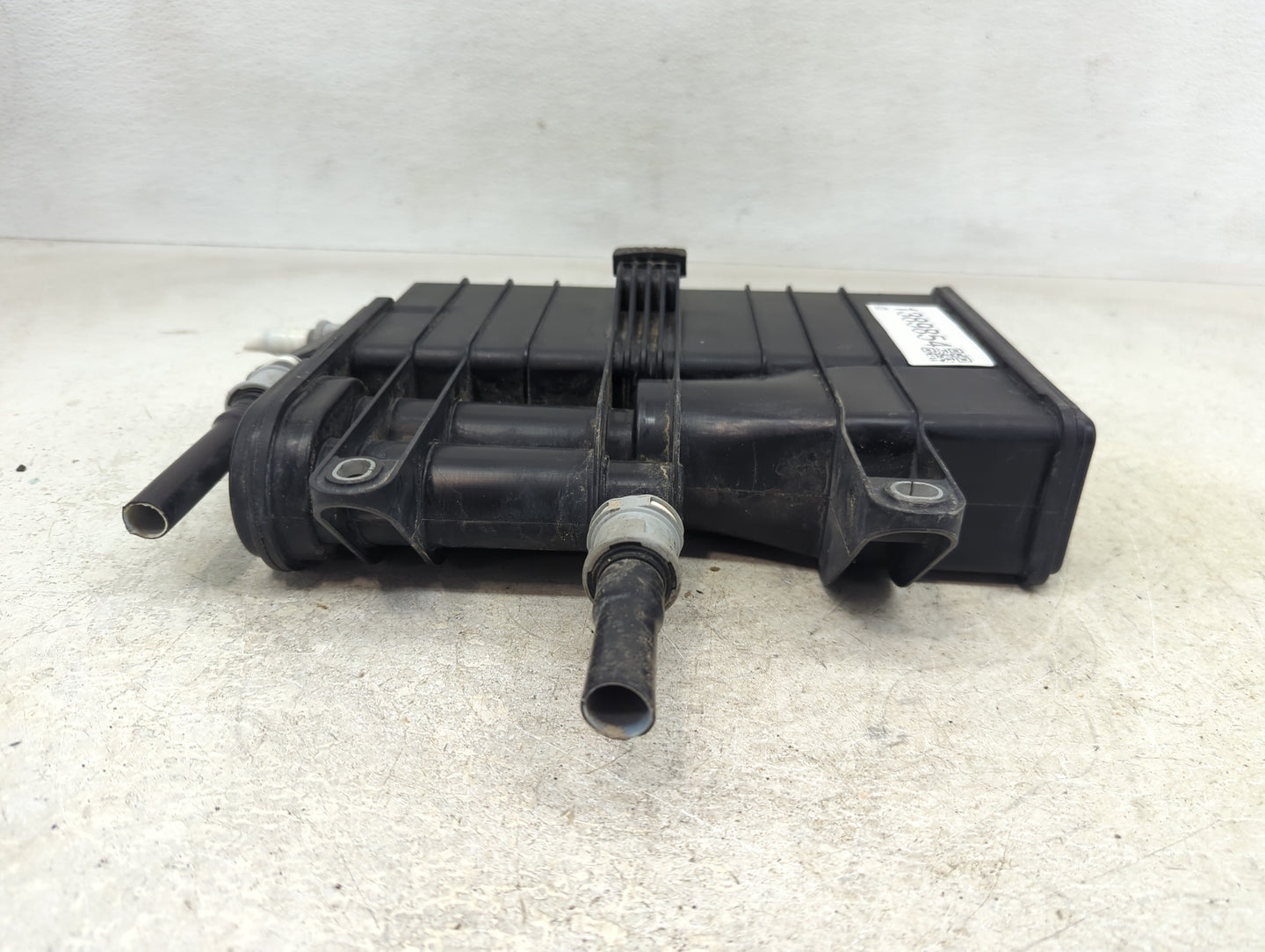 2016 Mini Cooper Clubman Fuel Vapor Charcoal Canister - Oemusedautoparts1.com