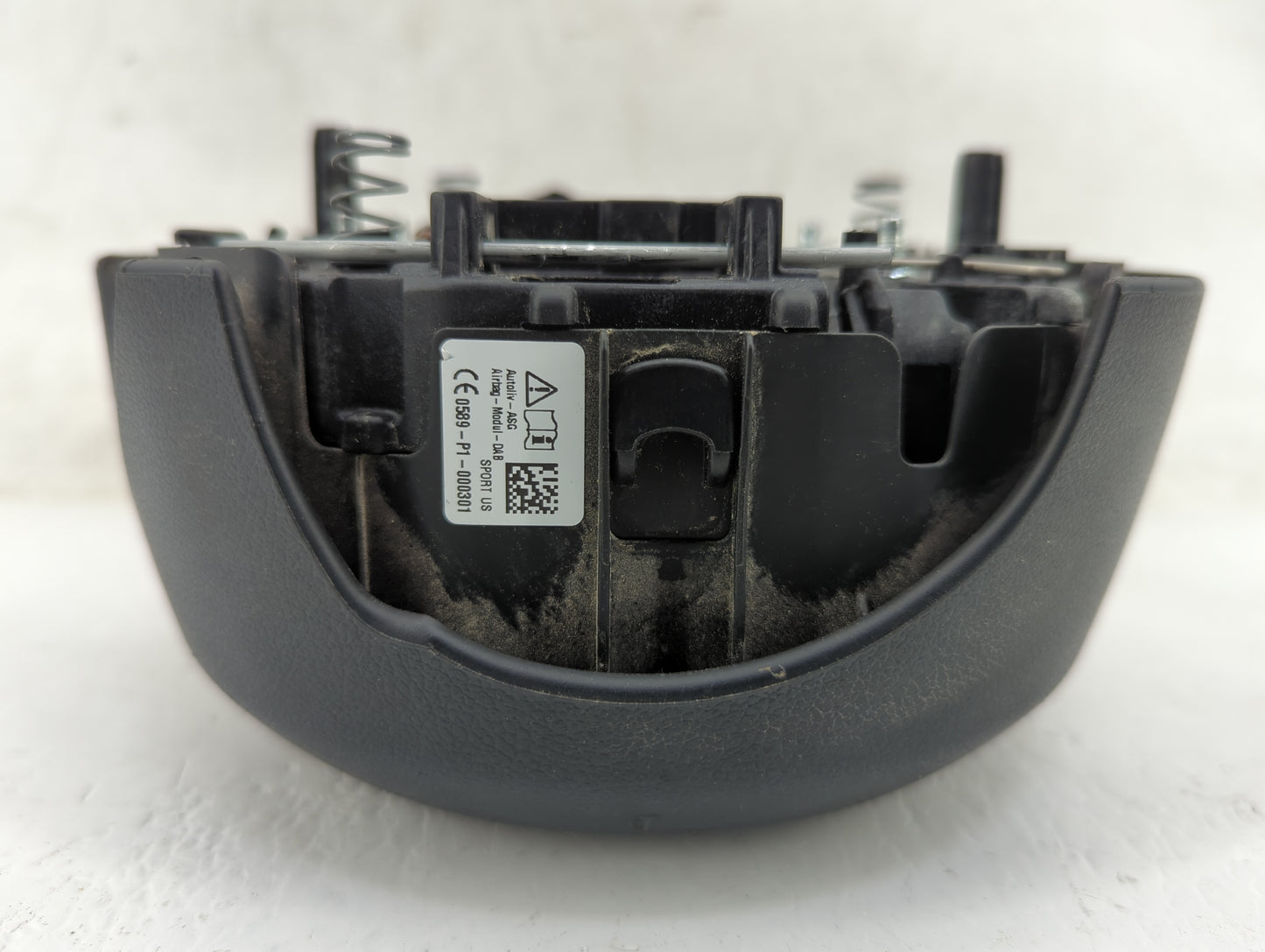 2016 Mini Cooper Clubman Air Bag Driver Left Steering Wheel Mounted Fits OEM Used Auto Parts - Oemusedautoparts1.com