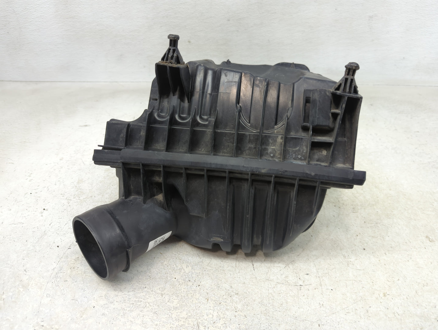2016-2018 Mini Cooper Clubman Air Cleaner Intake-duct Hose Tube - Oemusedautoparts1.com
