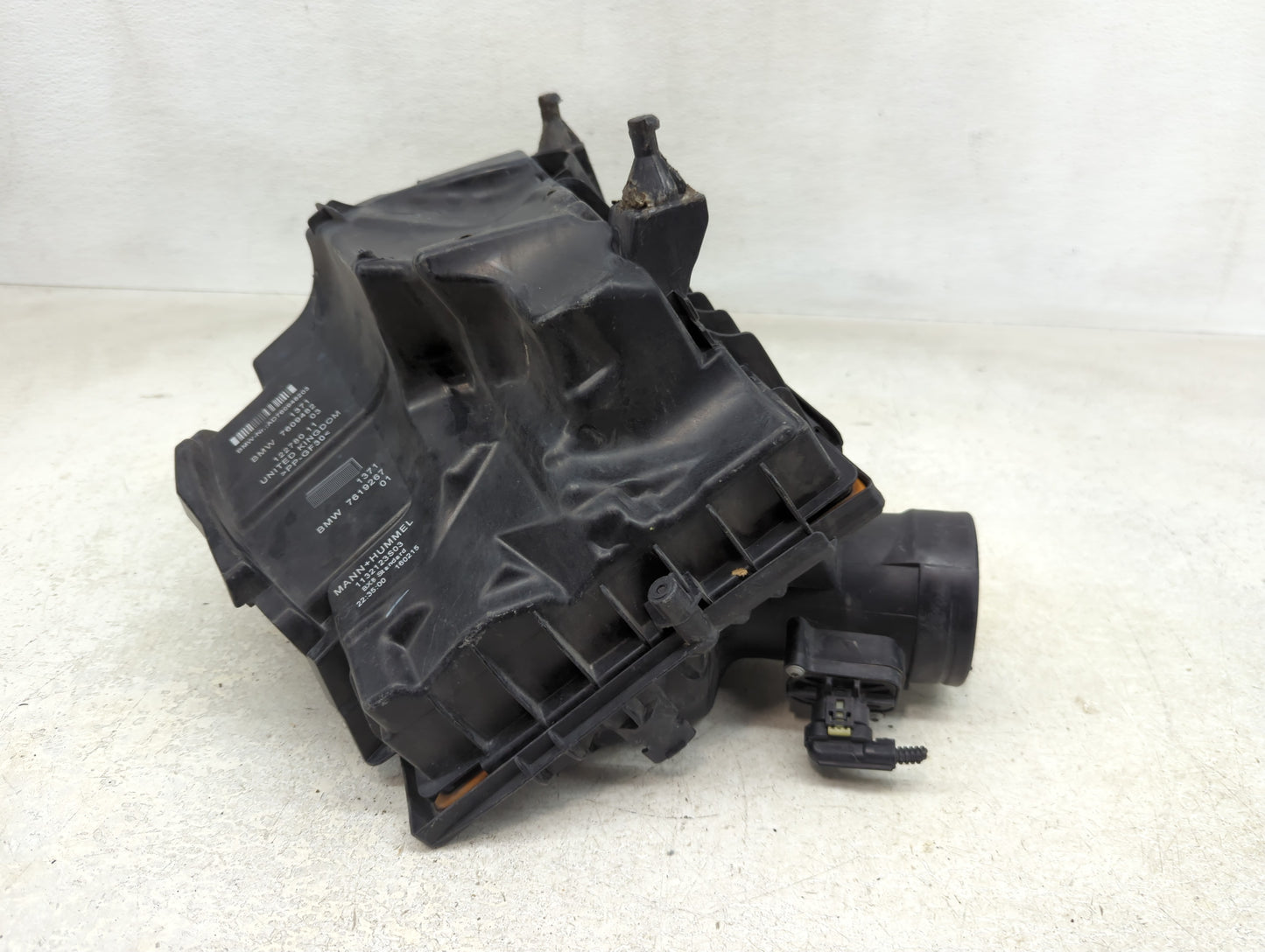 2016-2018 Mini Cooper Clubman Air Cleaner Intake-duct Hose Tube - Oemusedautoparts1.com