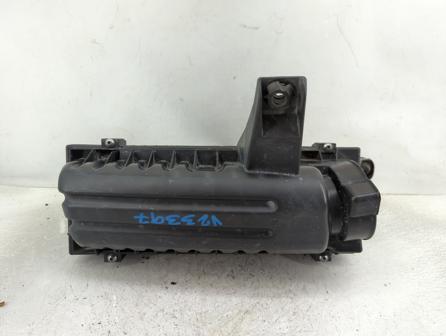 2016-2018 Mini Cooper Clubman Air Cleaner Intake-duct Hose Tube - Oemusedautoparts1.com