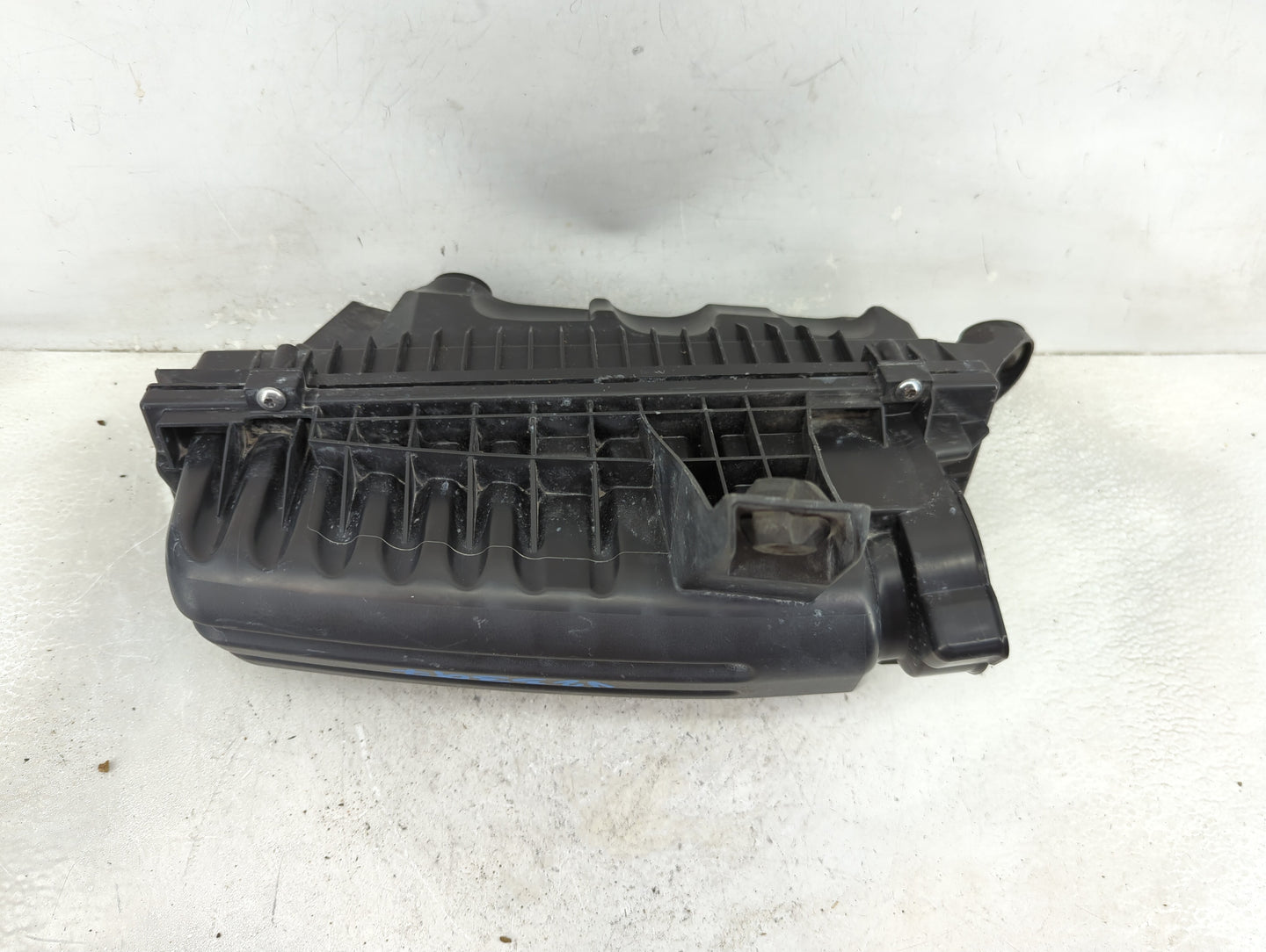 2016-2018 Mini Cooper Clubman Air Cleaner Intake-duct Hose Tube - Oemusedautoparts1.com