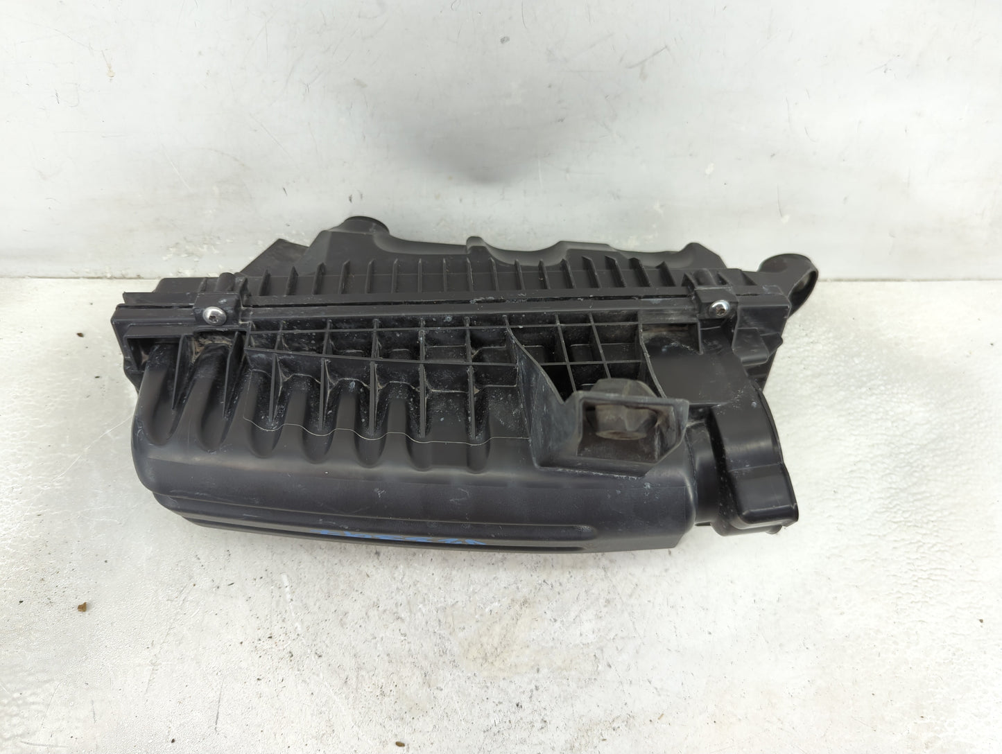 2016-2018 Mini Cooper Clubman Air Cleaner Intake-duct Hose Tube - Oemusedautoparts1.com