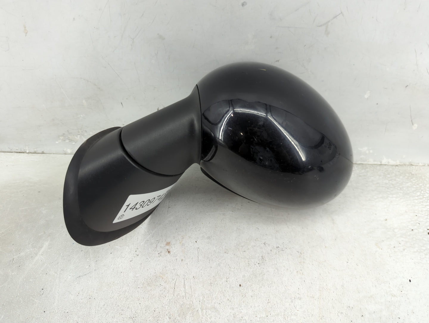 2011-2016 Mini Cooper Countryman Driver Side View Mirror - Left Door Mirror OEM Used - Oemusedautoparts1.com