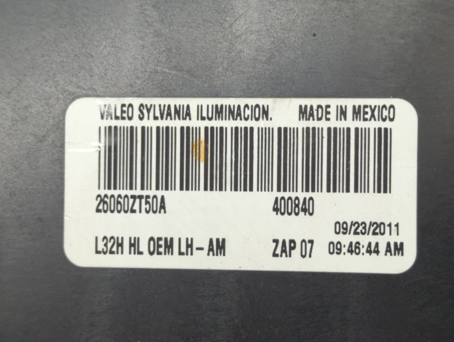 2011 Mini Cooper Countryman Driver Left Oem Head Light Headlight Lamp - Oemusedautoparts1.com