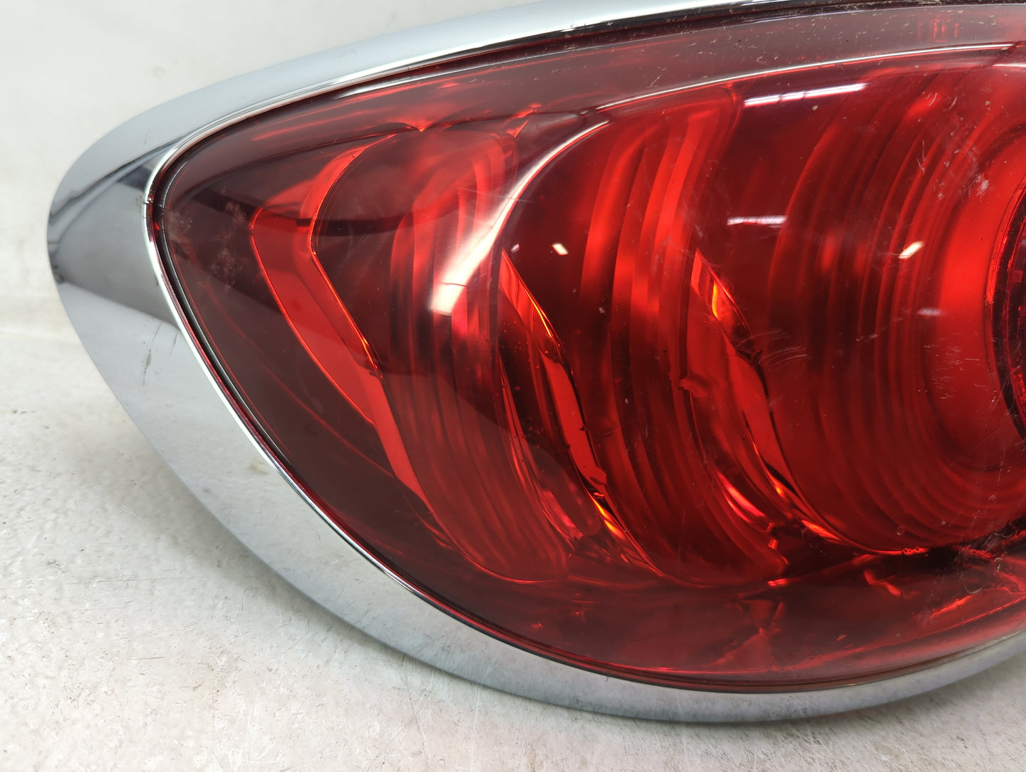 2013-2016 Mini Cooper Paceman Tail Light Assembly Passenger Right OEM P/N:9808869-07 Fits Fits 2013 2014 2015 2016 OEM Used 