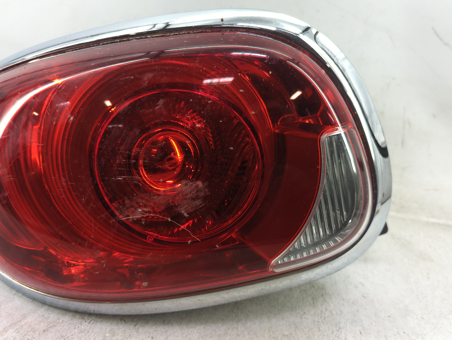 2013-2016 Mini Cooper Paceman Tail Light Assembly Passenger Right OEM P/N:9808869-07 Fits Fits 2013 2014 2015 2016 OEM Used 