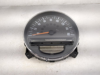 compare product 2016 Mini Countryman Instrument Cluster Speedometer Gauges P/N:9 232 433-03 BM-508-052 Miles:106K Fits OEM Used Auto Parts