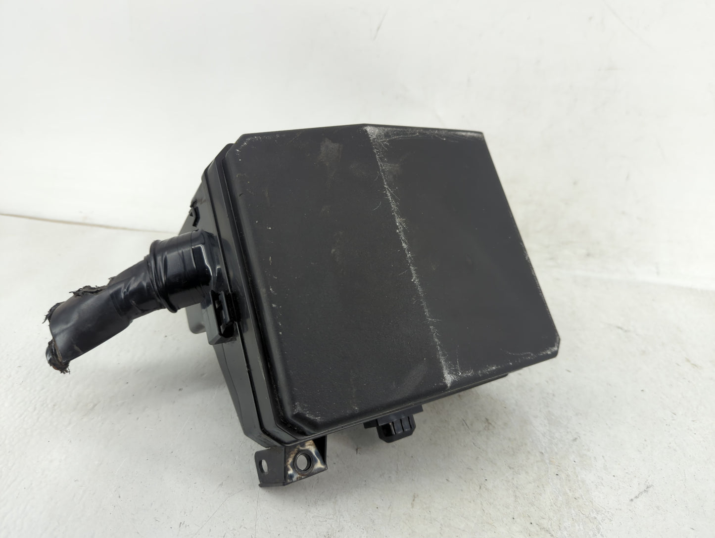 2016-2017 Mitsubishi Lancer Fusebox Fuse Box Panel Relay Module Fits Fits 2012 2013 2014 2015 2016 2017 OEM Used Auto Parts 