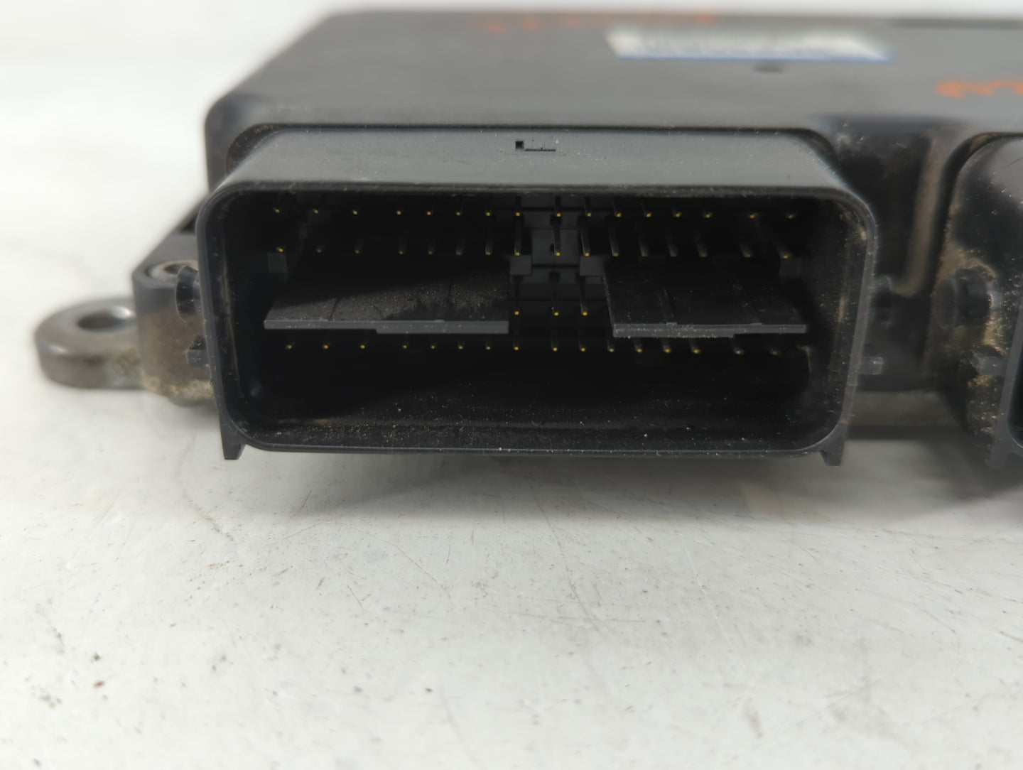 2016-2017 Mitsubishi Lancer PCM Engine Control Computer ECU ECM PCU OEM P/N:1860C690 Fits Fits 2016 2017 OEM Used Auto Parts