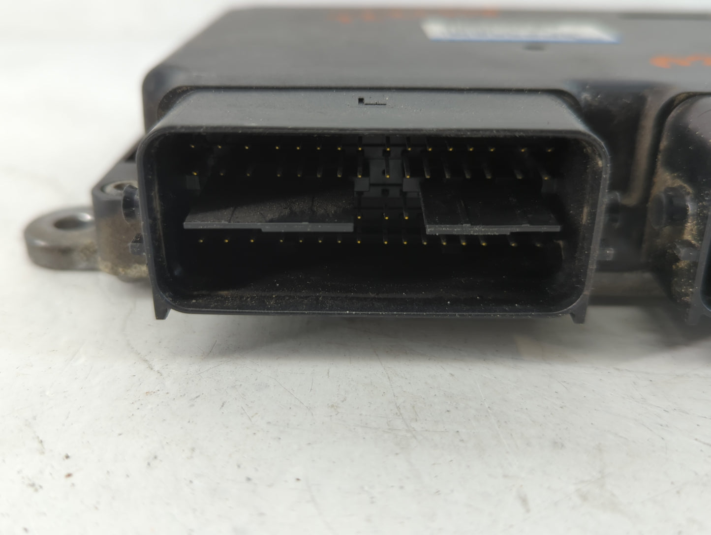 2016-2017 Mitsubishi Lancer PCM Engine Control Computer ECU ECM PCU OEM P/N:1860C690 Fits Fits 2016 2017 OEM Used Auto Parts