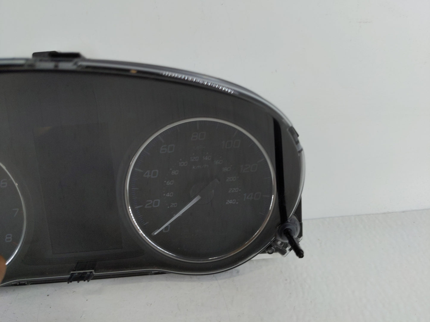 2016 Mitsubishi Outlander Instrument Cluster Speedometer Gauges P/N:8100C301 Fits OEM Used Auto Parts - Oemusedautoparts1.co