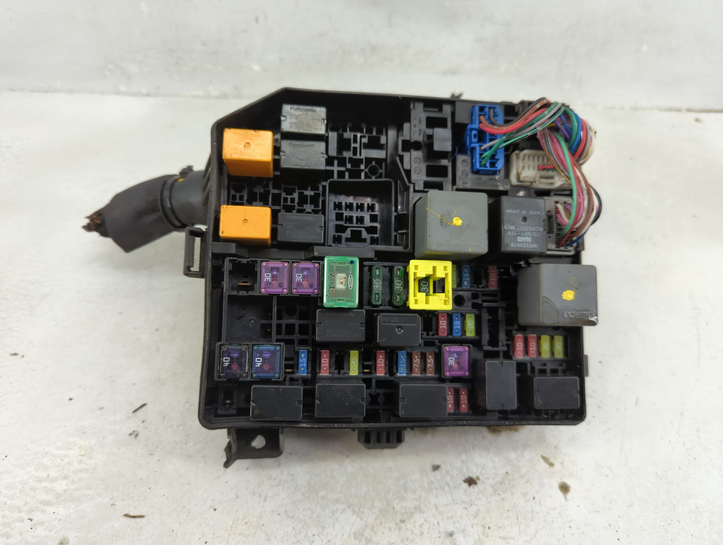 2014-2016 Mitsubishi Outlander Fusebox Fuse Box Panel Relay Module P/N:3605-NA Fits Fits 2014 2015 2016 OEM Used Auto Parts 