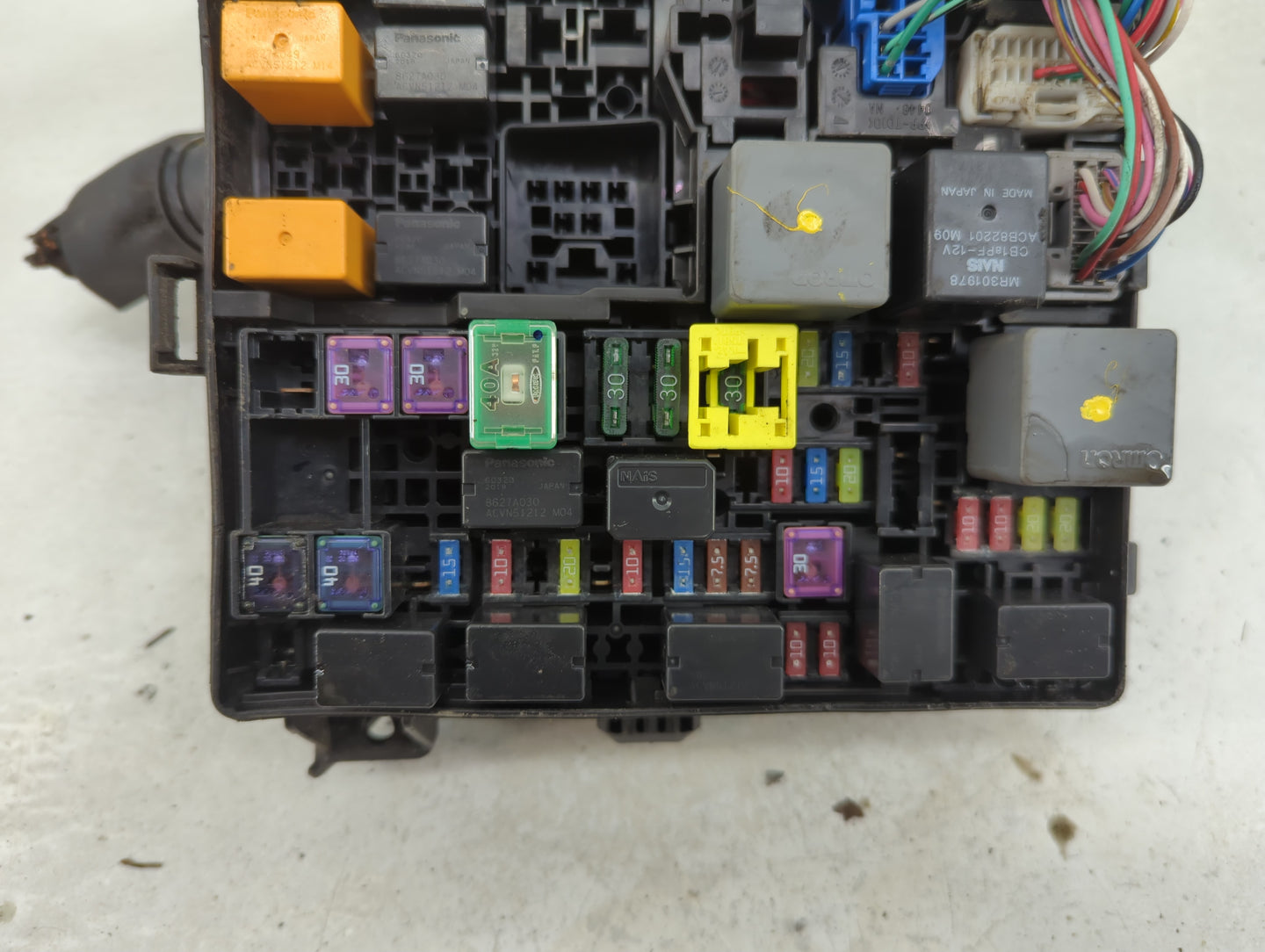 2014-2016 Mitsubishi Outlander Fusebox Fuse Box Panel Relay Module P/N:3605-NA Fits Fits 2014 2015 2016 OEM Used Auto Parts 