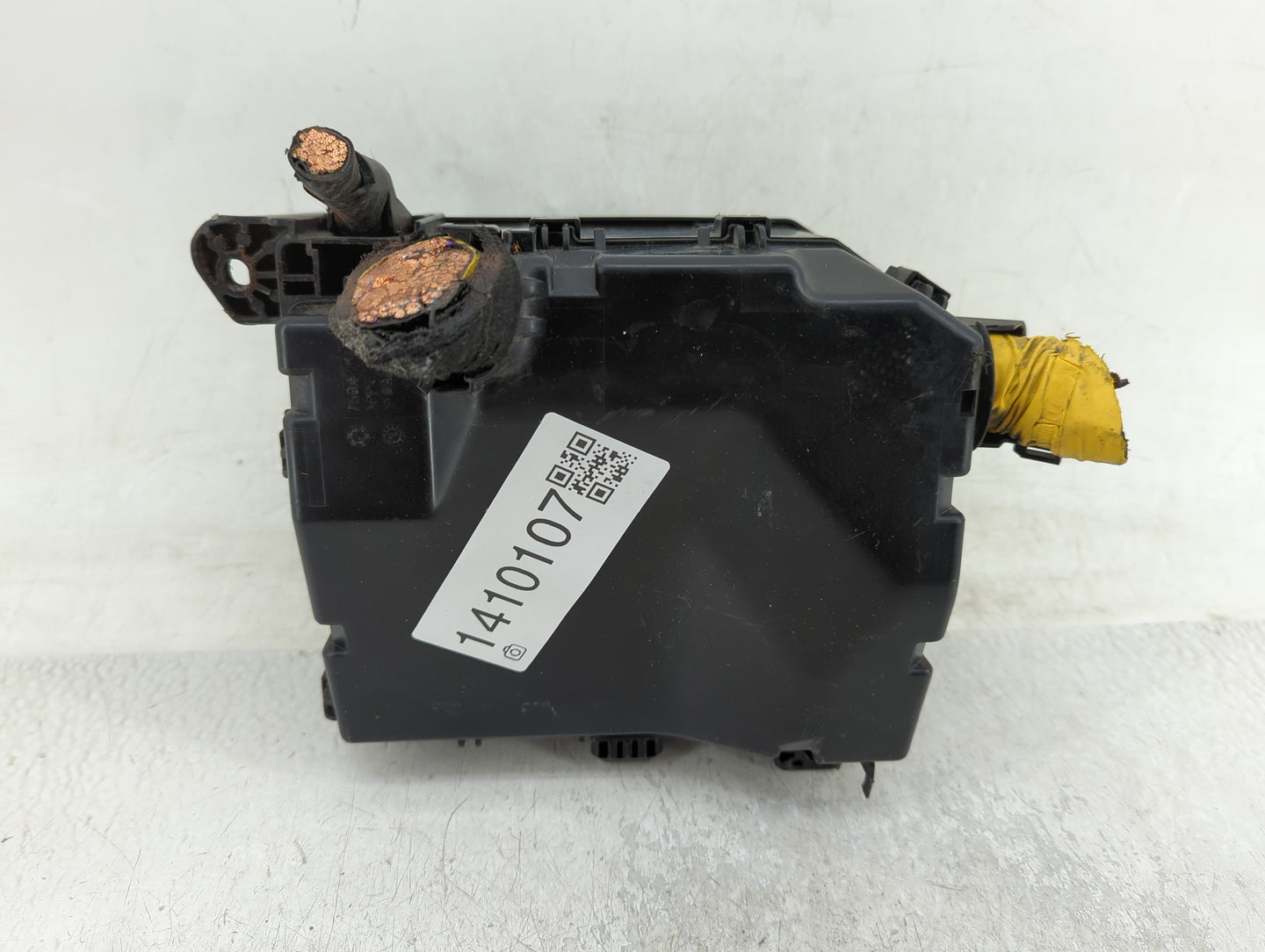 2014-2016 Mitsubishi Outlander Fusebox Fuse Box Panel Relay Module Fits Fits 2014 2015 2016 OEM Used Auto Parts - Oemusedaut