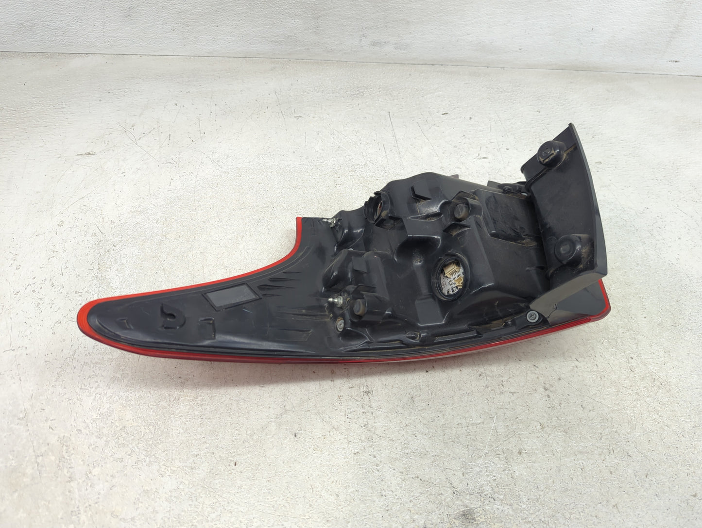 2016 Mitsubishi Outlander Tail Light Assembly Driver Left OEM Fits OEM Used Auto Parts - Oemusedautoparts1.com