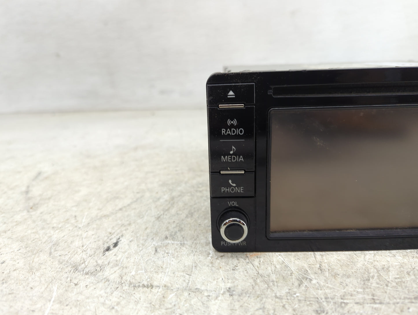 2016 Mitsubishi Outlander Radio AM FM Cd Player Receiver Replacement P/N:8701A692 Fits OEM Used Auto Parts - Oemusedautopart