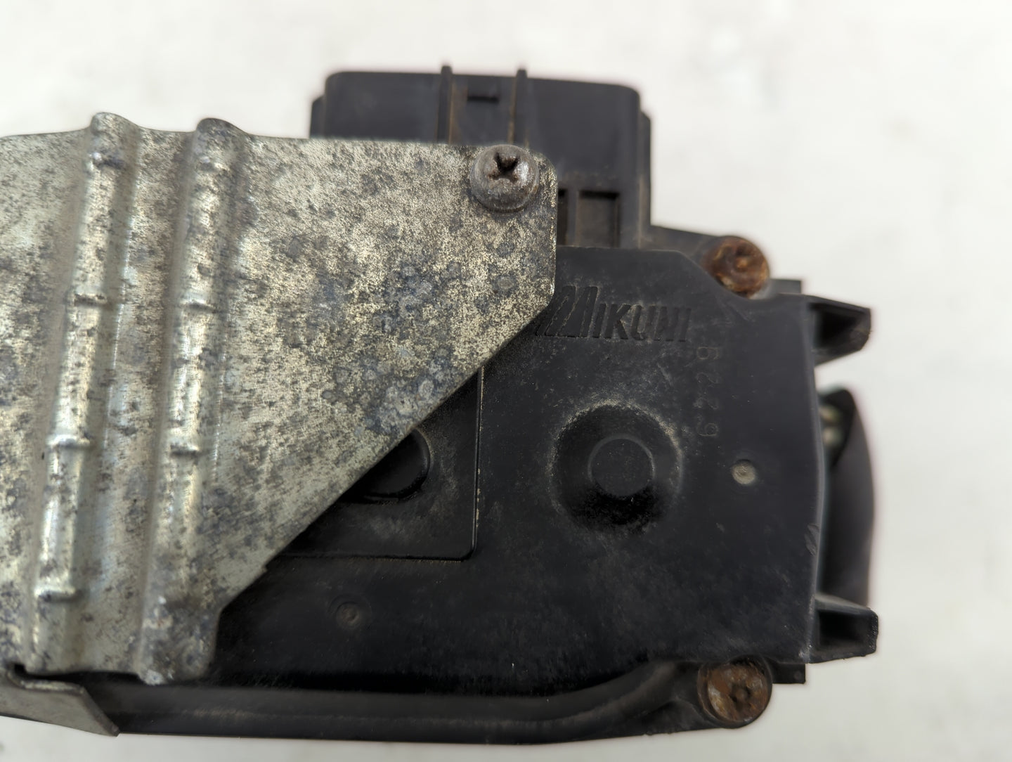 2013-2017 Mitsubishi Outlander Throttle Body Fits Fits 2013 2014 2015 2016 2017 OEM Used Auto Parts - Oemusedautoparts1.com