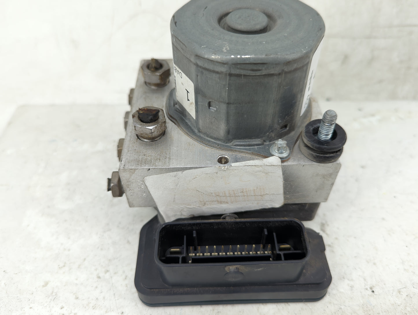 2014-2016 Mitsubishi Outlander ABS Pump Control Module Replacement P/N:DA83-2C405-A Fits Fits 2014 2015 2016 OEM Used Auto P