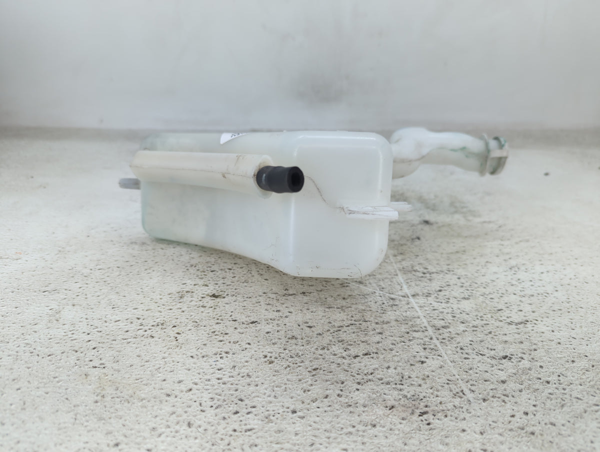 2014 Outlander Radiator Coolant Overflow Expansion Tank Bottle - Oemusedautoparts1.com
