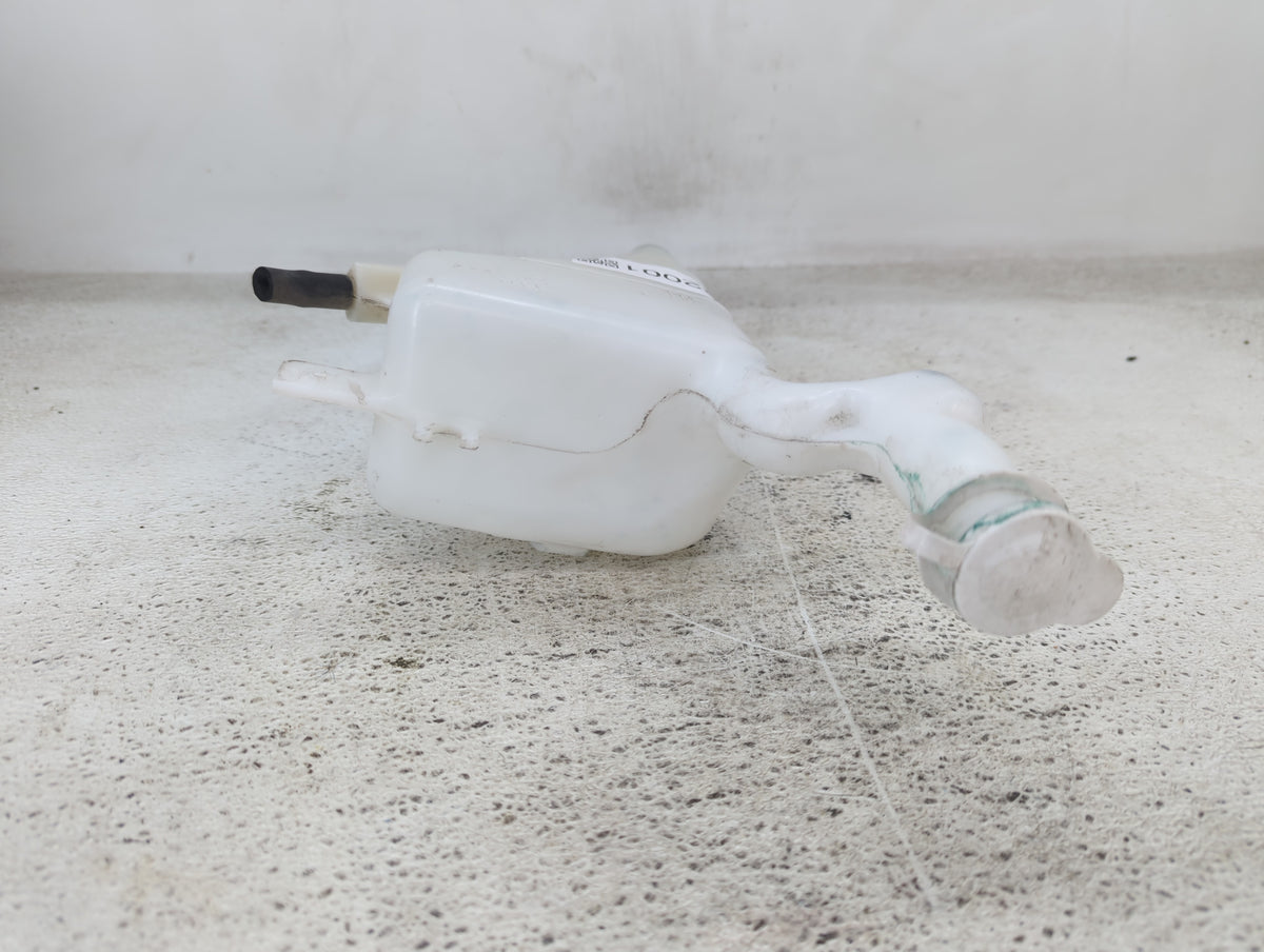 2014 Outlander Radiator Coolant Overflow Expansion Tank Bottle - Oemusedautoparts1.com