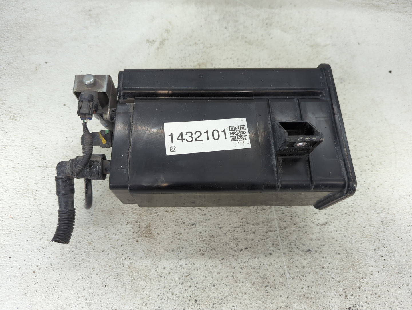 2016 Mitsubishi Outlander Fuel Vapor Charcoal Canister 1432101 - Oemusedautoparts1.com
