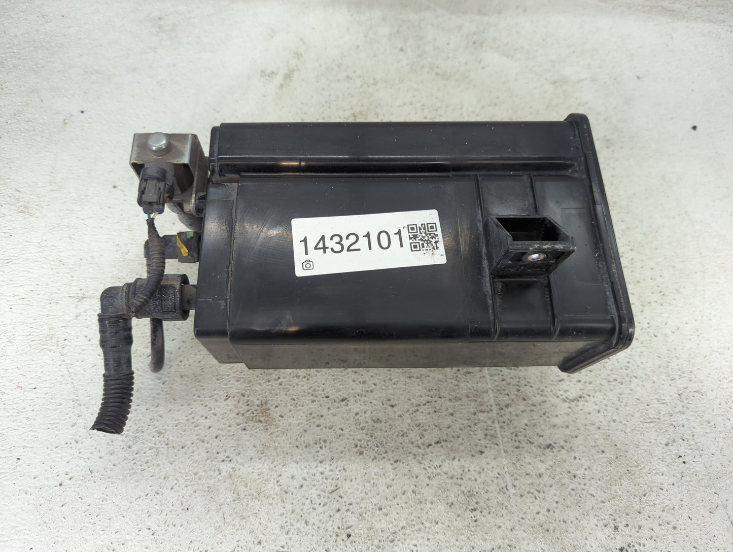 2016 Mitsubishi Outlander Fuel Vapor Charcoal Canister 1432101 - Oemusedautoparts1.com