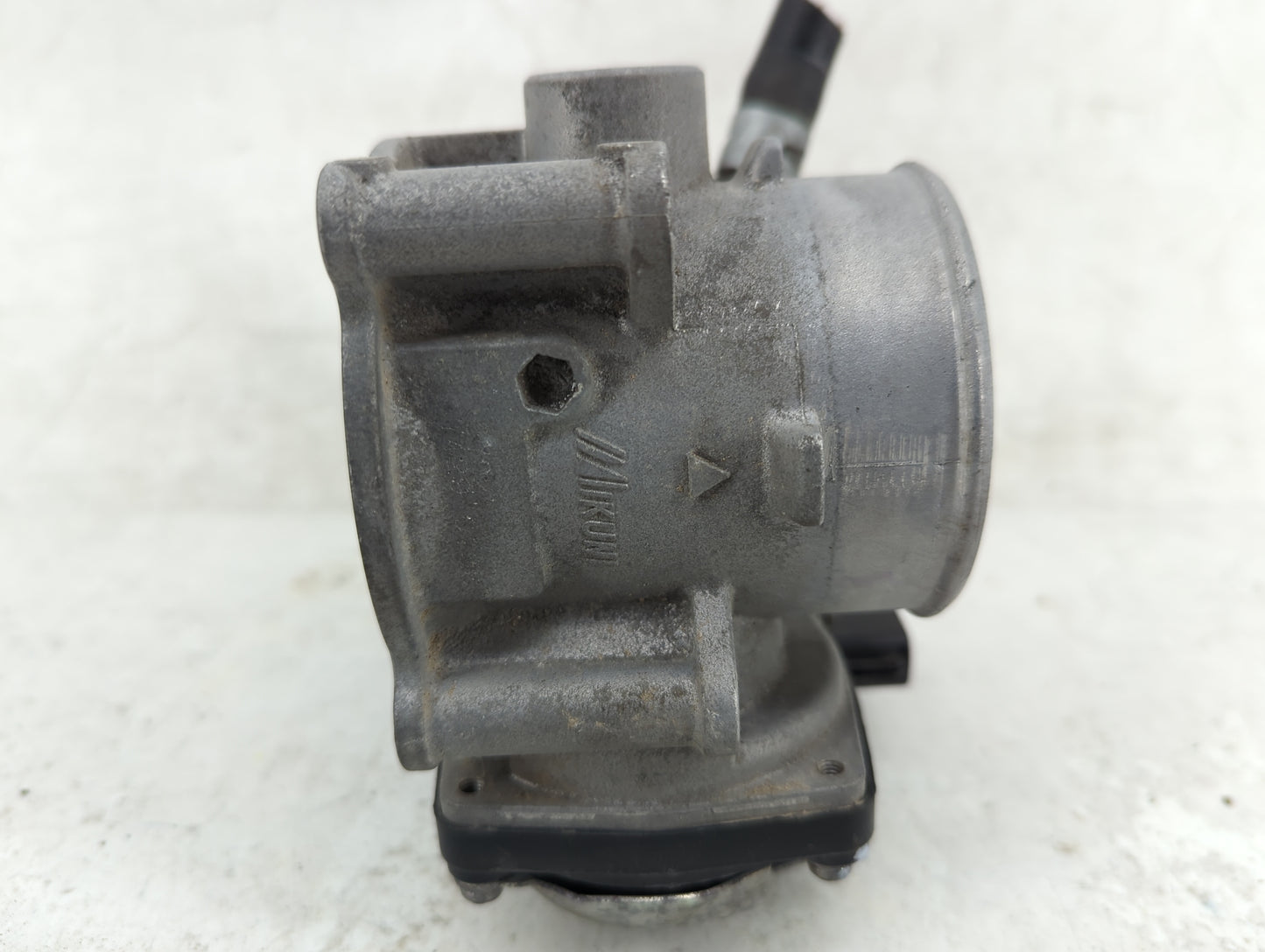 2013-2017 Mitsubishi Outlander Throttle Body Fits Fits 2013 2014 2015 2016 2017 OEM Used Auto Parts - Oemusedautoparts1.com