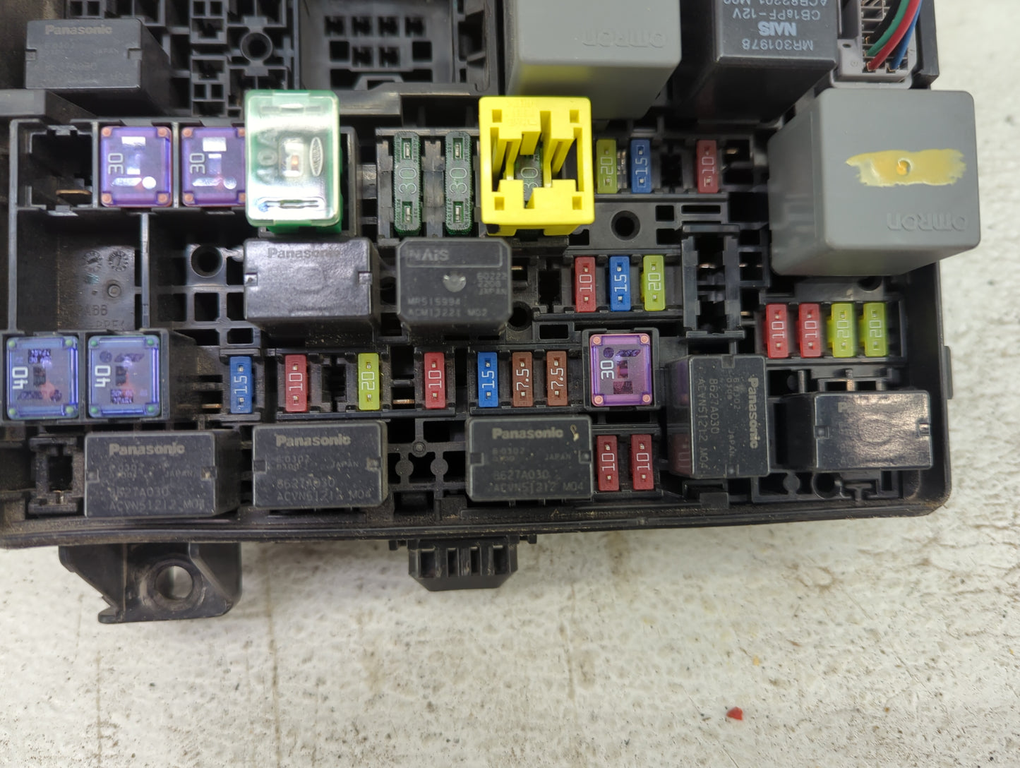 2014-2016 Mitsubishi Outlander Fusebox Fuse Box Panel Relay Module P/N:8627A030 ACVN51212, MR301978 Fits Fits 2014 2015 2016