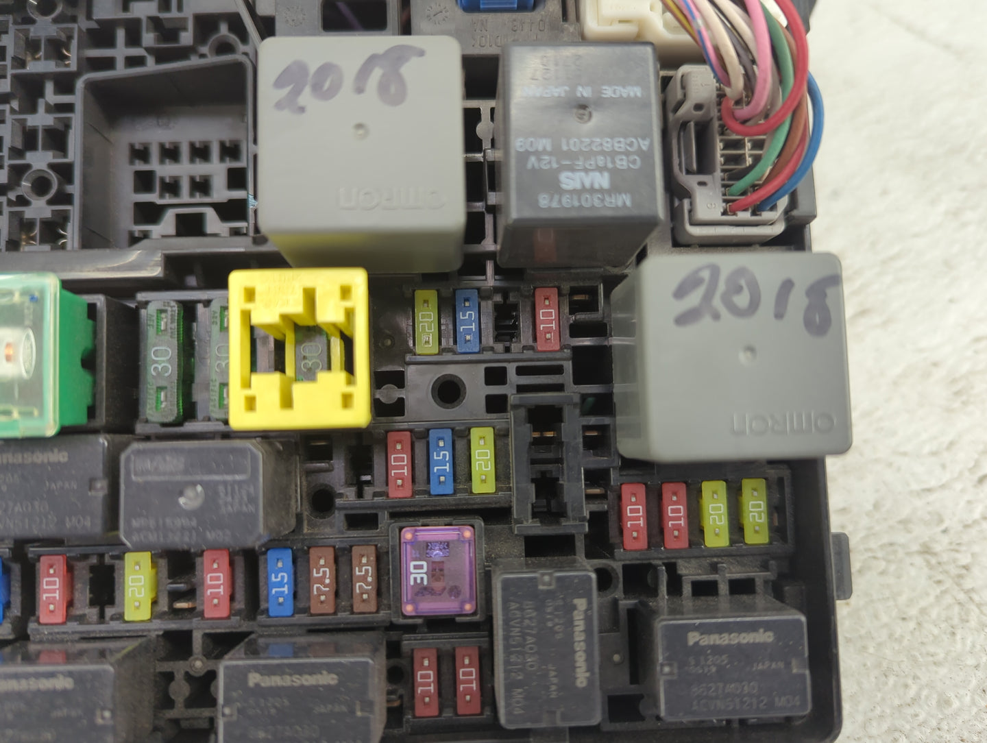 2014-2016 Mitsubishi Outlander Fusebox Fuse Box Panel Relay Module Fits Fits 2014 2015 2016 OEM Used Auto Parts - Oemusedaut