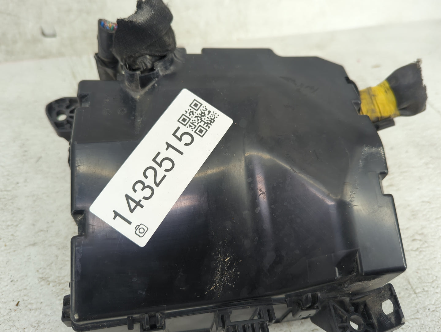 2014-2016 Mitsubishi Outlander Fusebox Fuse Box Panel Relay Module Fits Fits 2014 2015 2016 OEM Used Auto Parts - Oemusedaut