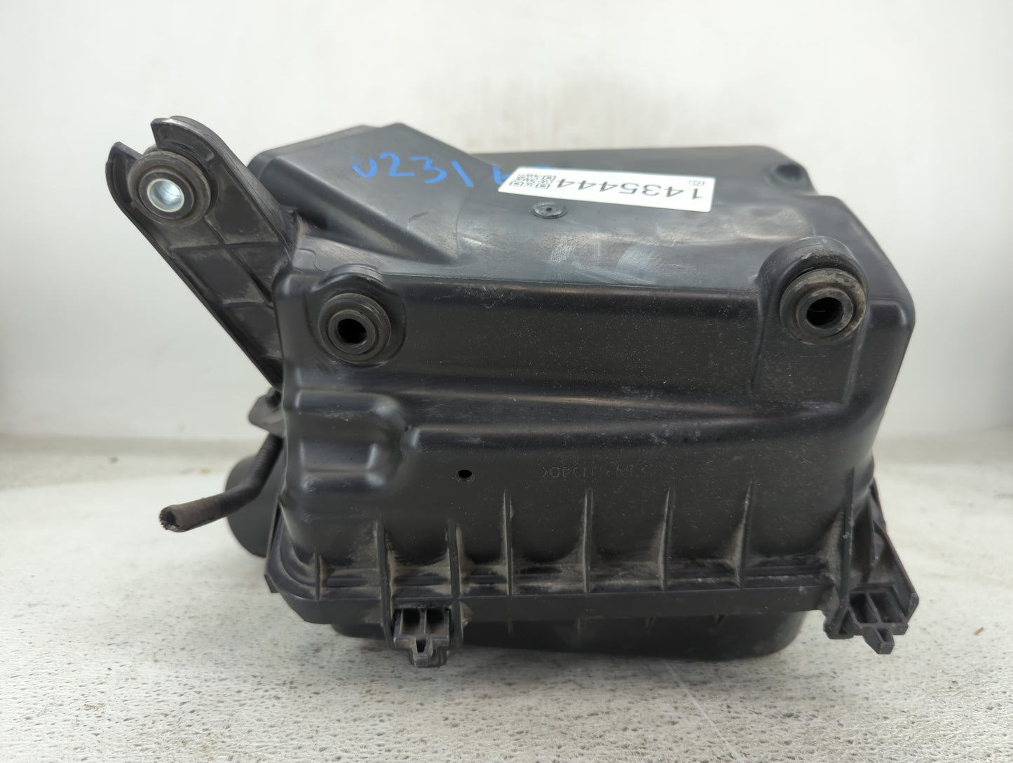 2014-2016 Mitsubishi Outlander Air Cleaner Intake-duct Hose Tube - Oemusedautoparts1.com